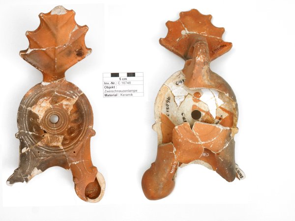 Zweischnauzenlampe - I