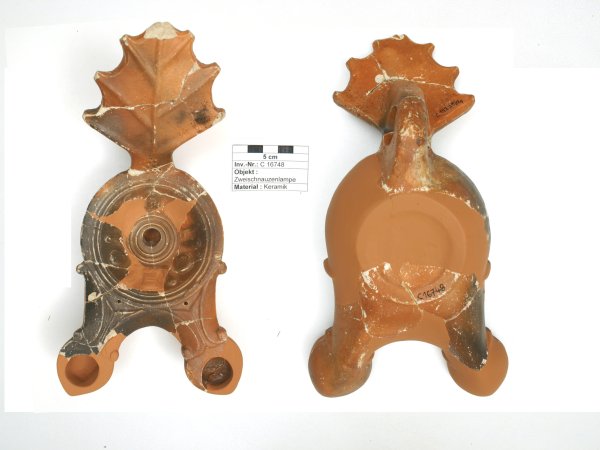Zweischnauzenlampe - II